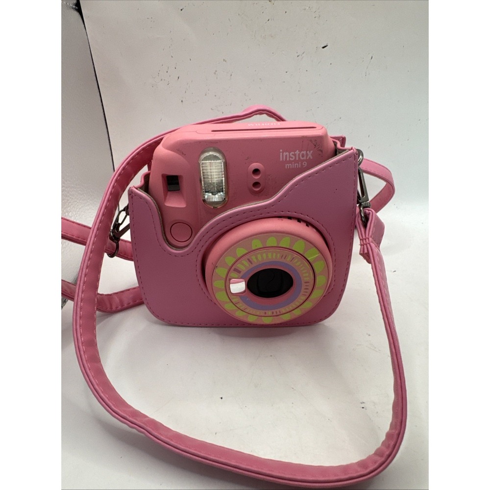 Fujifilm Instax Mini 9 Instant Camera Flamingo Pink - Good - Tested! With Case